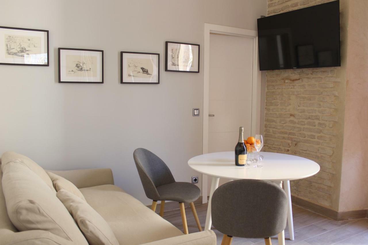 Apartamentos Reyes Catolicos 14 Sevilla Dış mekan fotoğraf