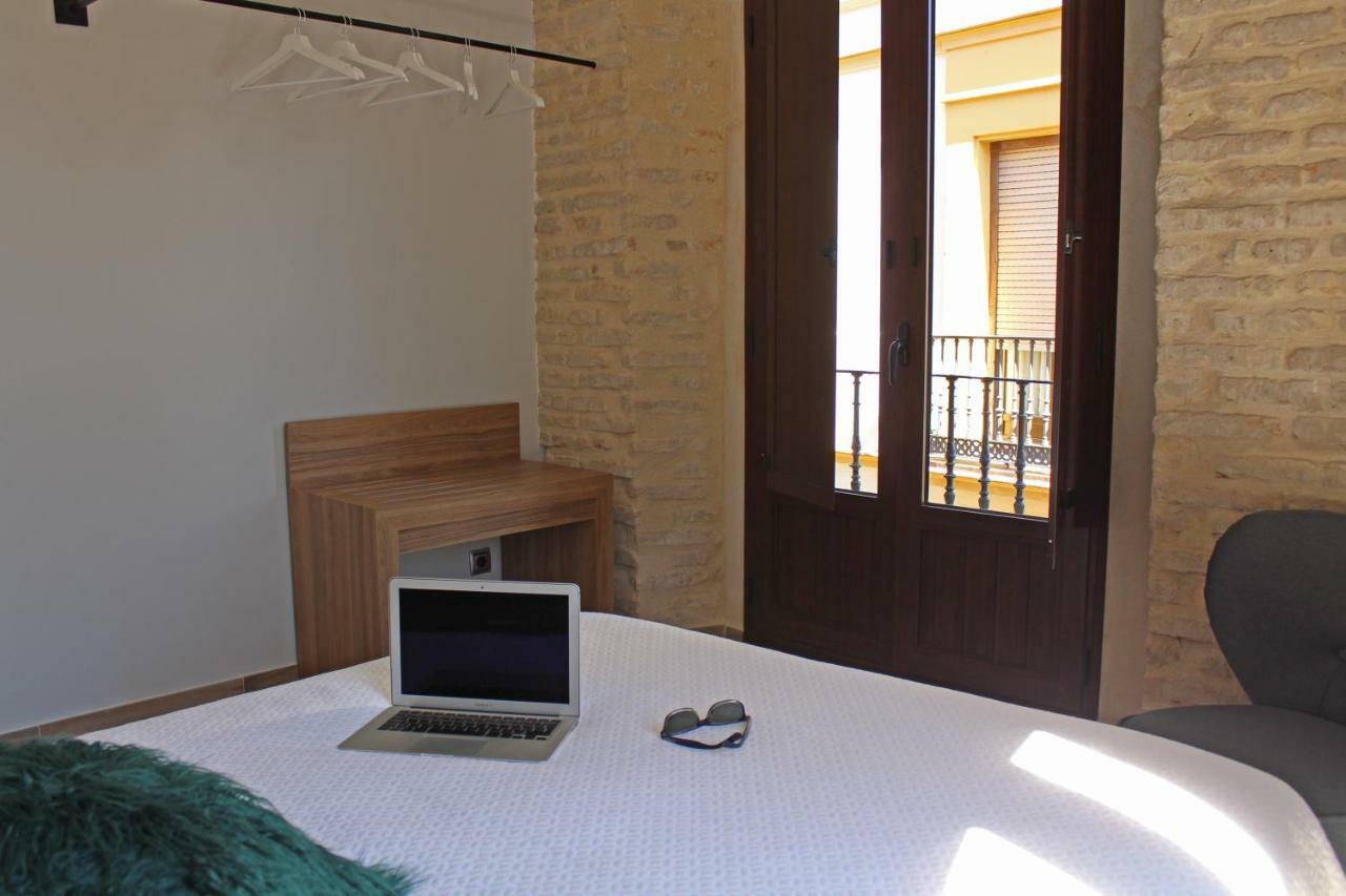 Apartamentos Reyes Catolicos 14 Sevilla Dış mekan fotoğraf